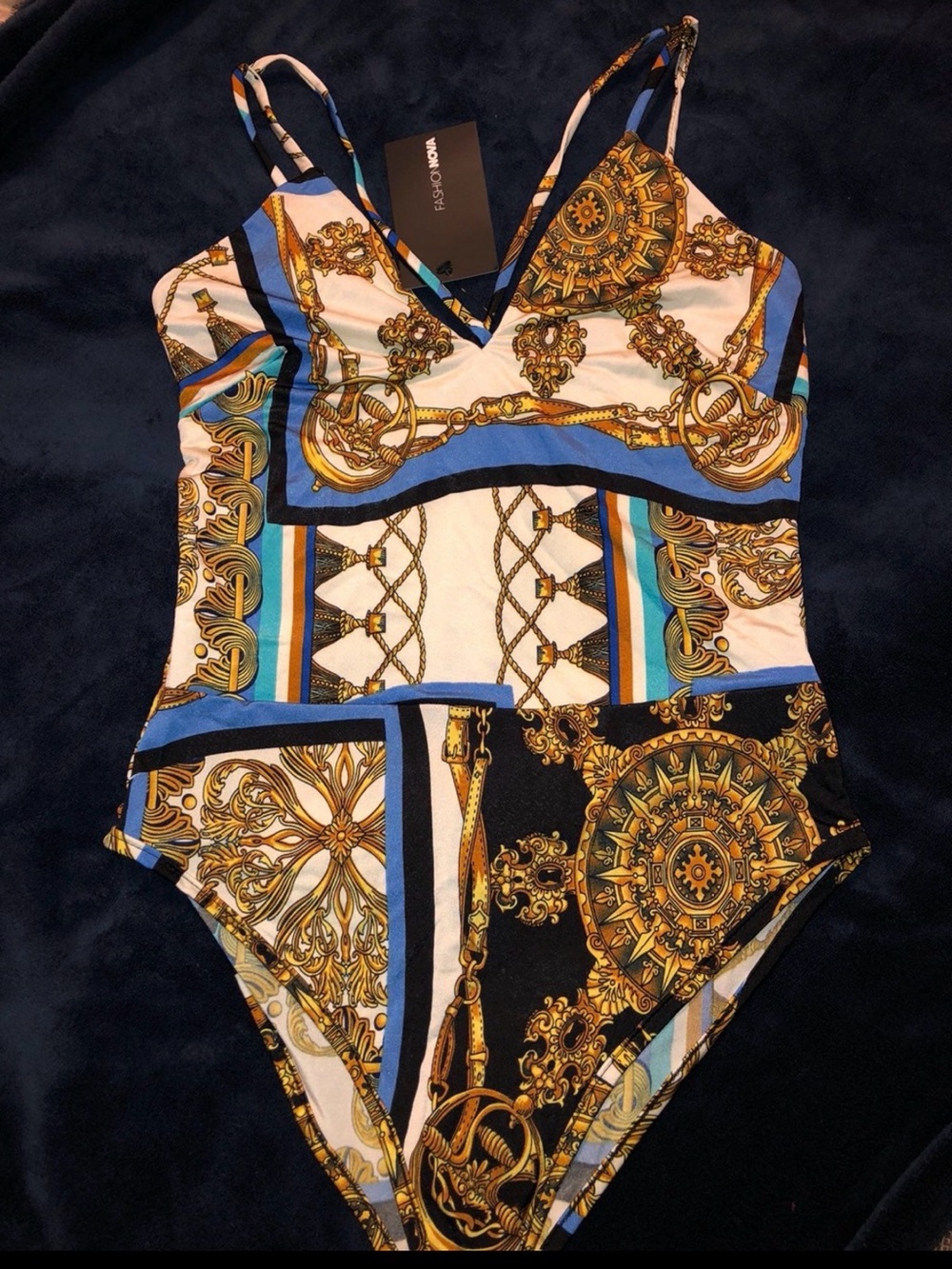 Fashion Nova Queen Louie Bodysuit